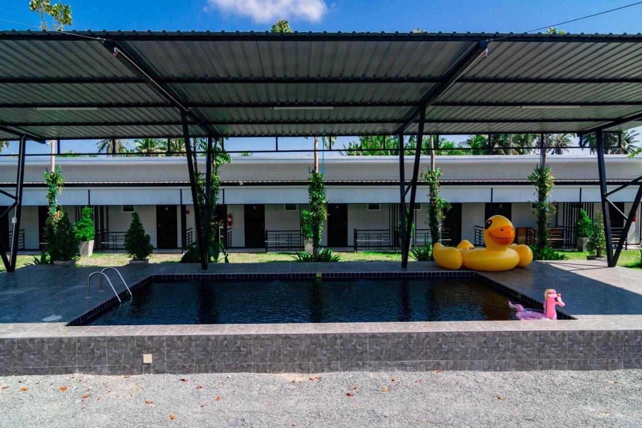 Oyo 533 Runya Poolvilla Prachuap Khiri Khan Eksteriør bilde